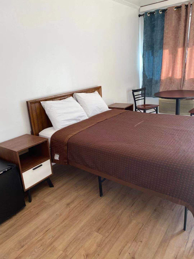 Bedroom 5, Village Motel, Ulster