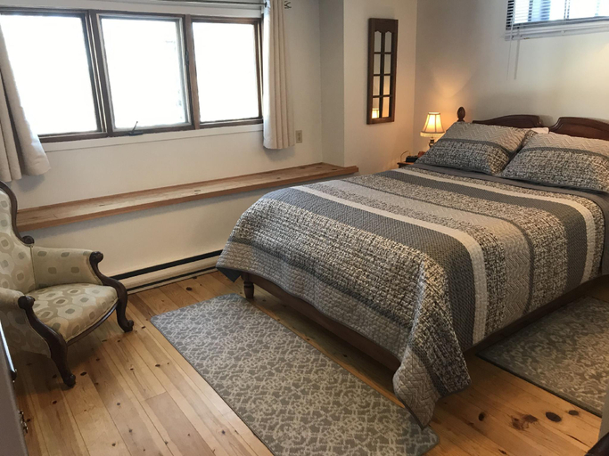 Bedroom 2, La Grange Country Inn, Les Collines-de-l'Outaouais