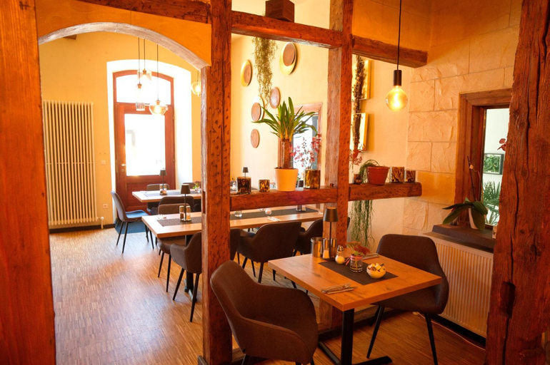 Food & Drinks 3, Weinstube Sinas Brettl, Donau-Ries