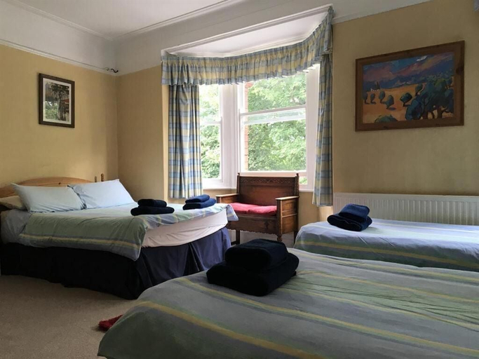 Room 5, Burton Villa Guest House, York