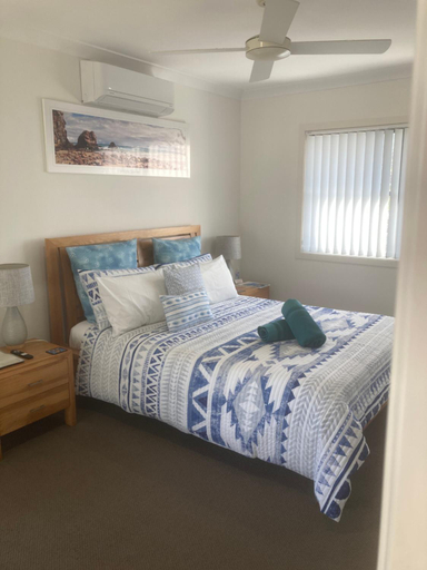 Bedroom 2, Coffs Jetty BnB, Coffs Harbour - Pt A