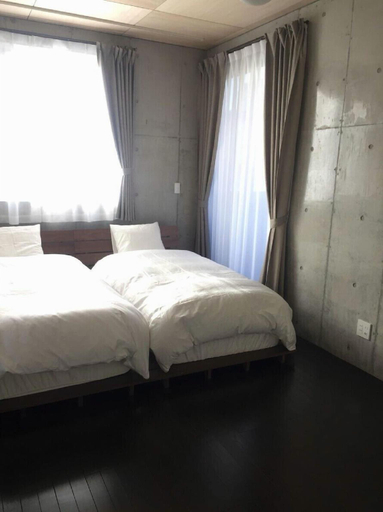 Bedroom 2, Treeside Hotel & Apartment, Yugawara