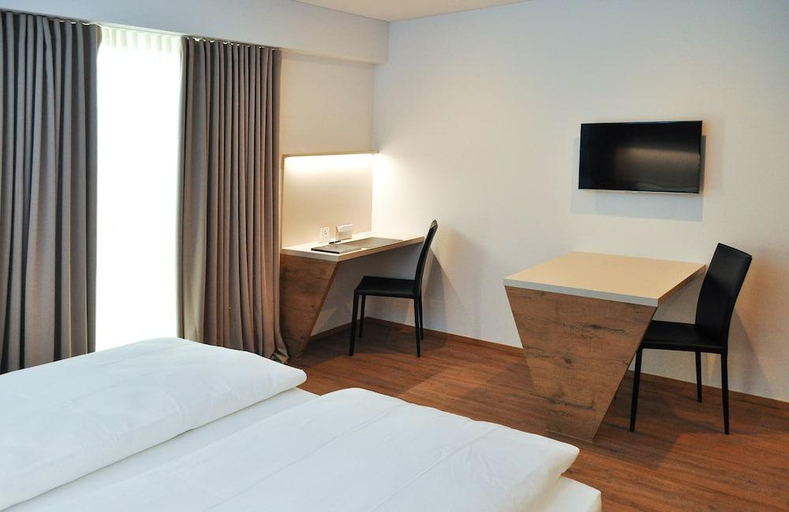 Others 4, Trip Inn jet HOtel zürich airport, Dielsdorf