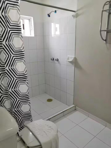 Bathroom 3, Apartment & Studio 28, Cozumel