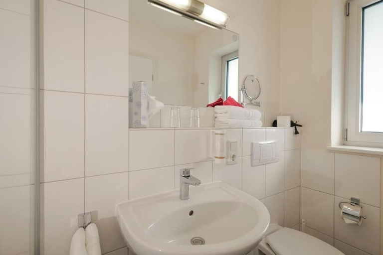 Bathroom 3, Hotel Moseldomizil, Bernkastel-Wittlich