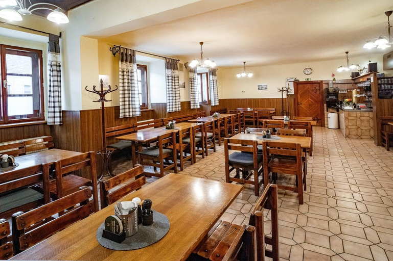 Food & Drinks 4, Hotel Na Velkv Hospod O, Strakonice
