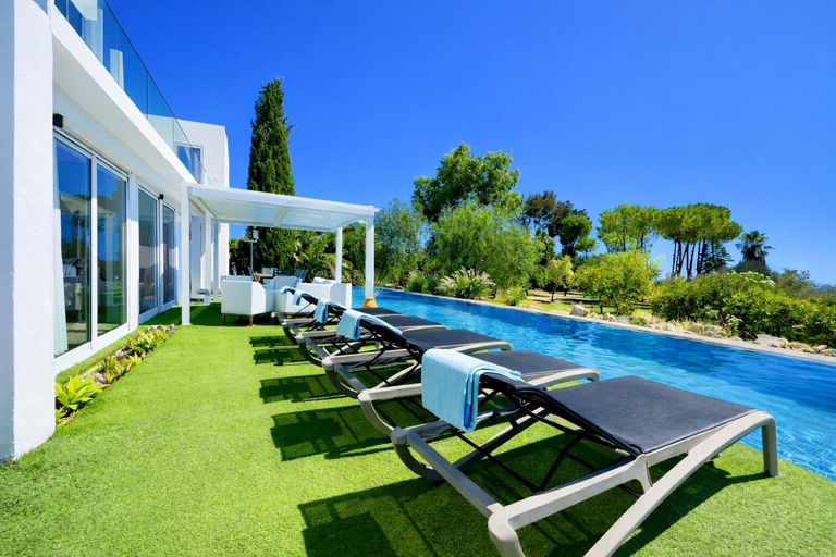 Sport & Beauty 2, CASA DO LAGO, Infinity Pool, Mountains & Sea view, Faro