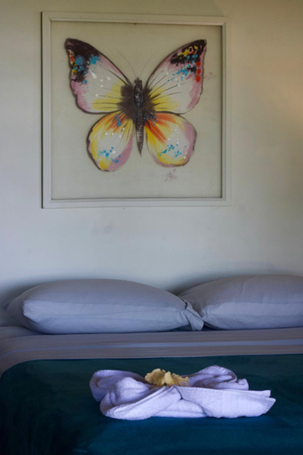 Bedroom 2, Hotel Oasis & Surf Camp, Soná