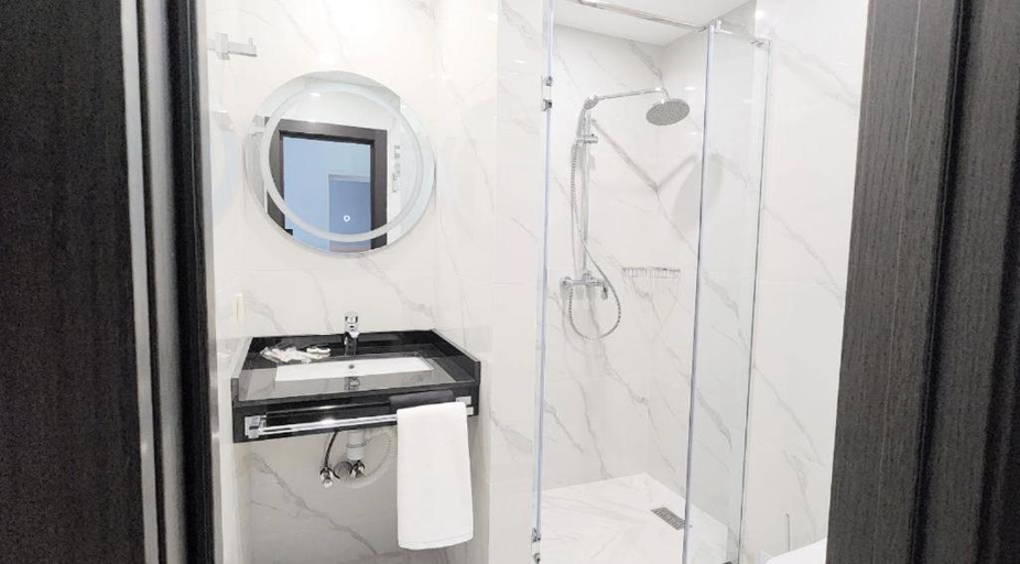 Bathroom 4, Resident Hotel Gogol, Almaty