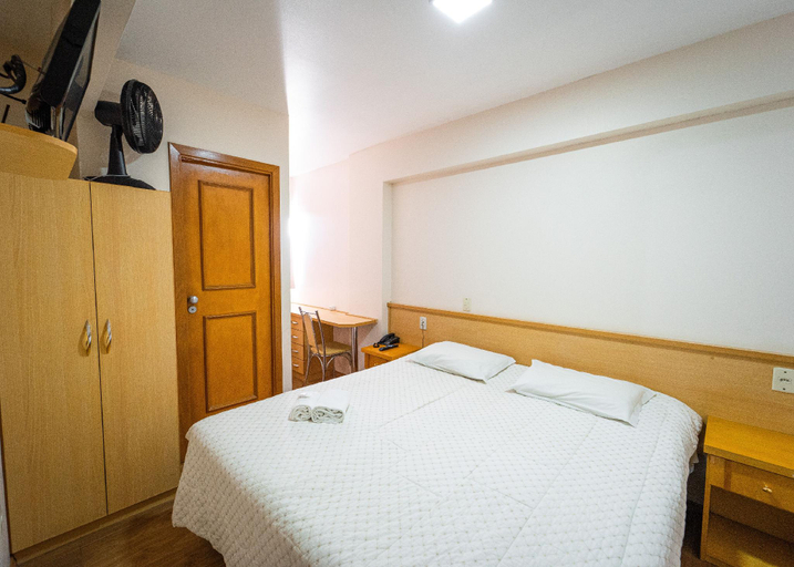 Bedroom 3, Condall Palace Hotel, Nova Petrópolis