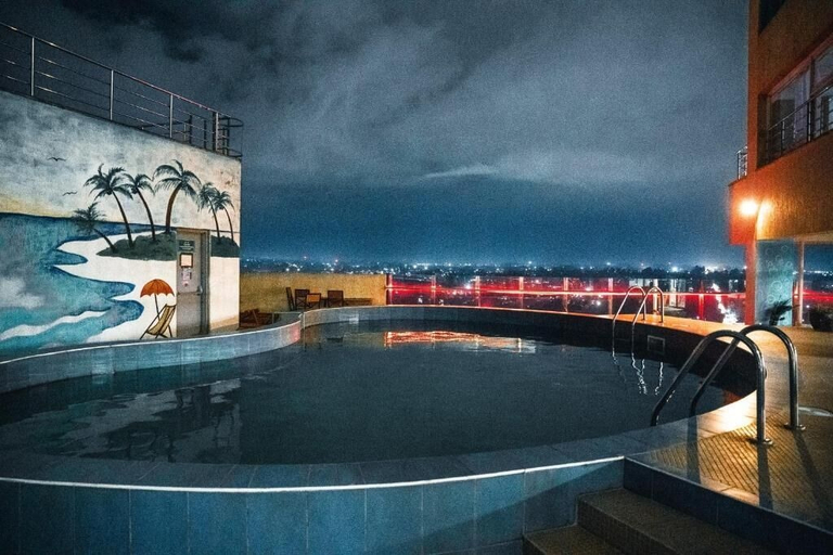 Pool, Villaroma Furnished Penthouse Suites, Kesses