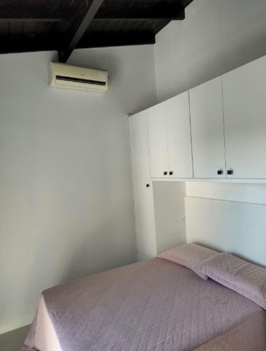Room 5, Noemi Olga Cardoso, Palhoça