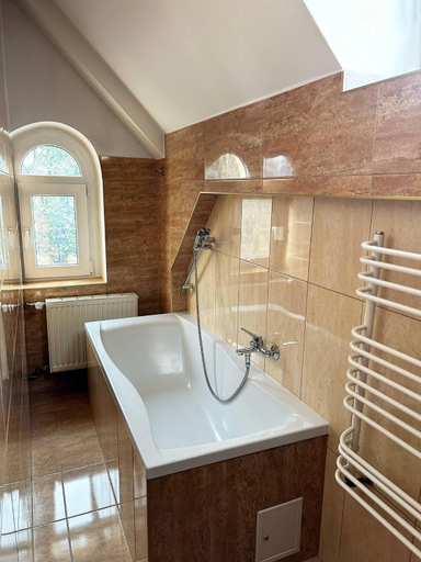 Bathroom 4, Willa Zuzanna, Kłodzko