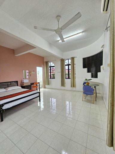 Others 5, Warni Villa 8 Whole Or Room, Muar