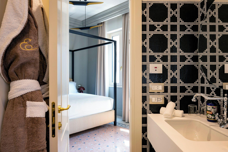 Bathroom 4, Elizabeth Unique Apartments, Rome
