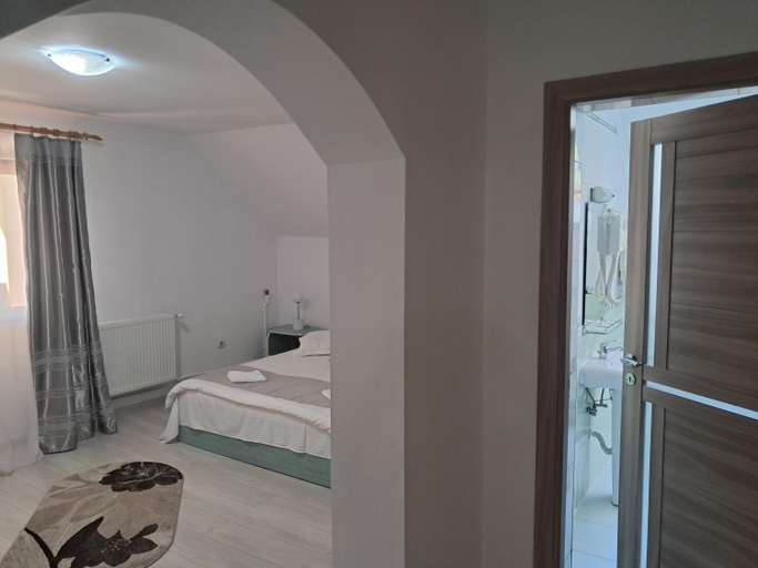 Bedroom 2, Pensiunea Valurile Bistritei, Cozanesti