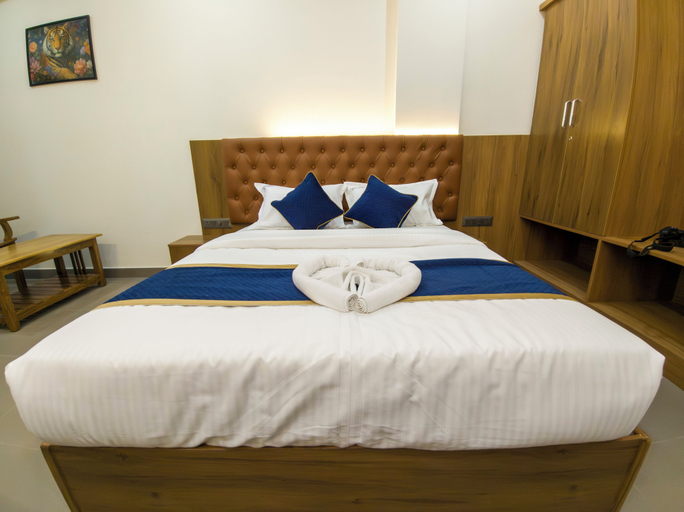 Room 5, The Wilsons Hotels & Resorts, Bangalore