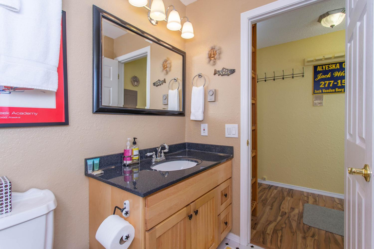Others 4, Brighton #107 - 1 Bath Studio Apartment in Alyeska, Anchorage