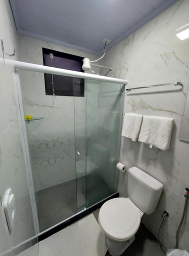 Bathroom 2, Pousada do Leo, Mangaratiba