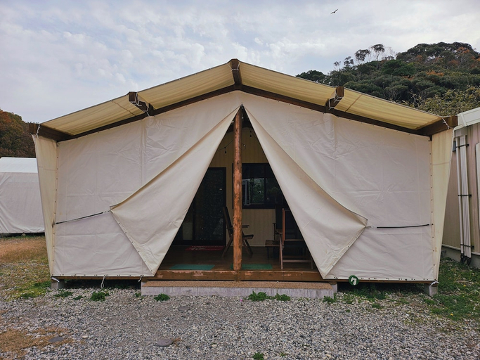 Bedroom 2, Sloth Glamping <tsushima>, Tsushima