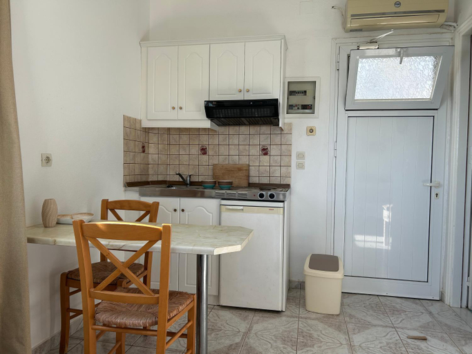 Others 5, Studios Fokia Beach, South Aegean