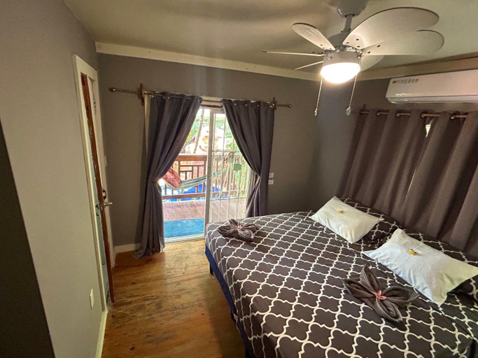 Bedroom 2, Roatan Backpackers' Hostel, Roatán
