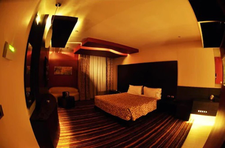 Bedroom 2, Motel Via, Tijuana