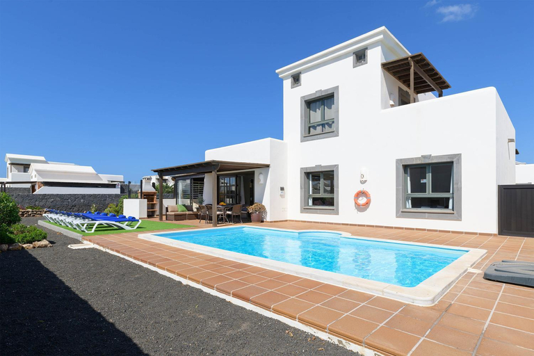 Sport & Beauty 2, Hipoclub Villas, Aguamarina 27, Las Palmas