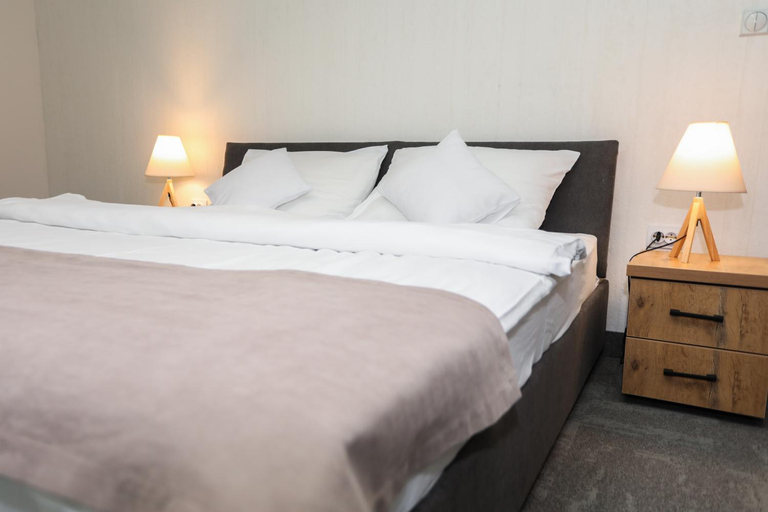 Bedroom 3, Hotel Board, Istočno Sarajevo
