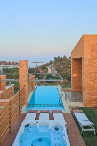 Sport & Beauty 3, Olea Villas - Infinity Pool, Hot Tub, Sea Views, Crete