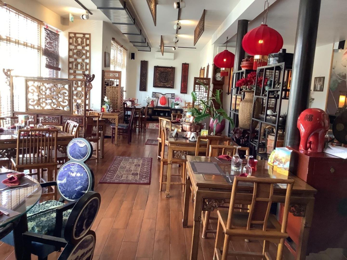Food & Drinks 3, Sanhe, Mersch
