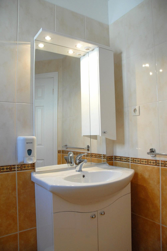 Bathroom 3, Villa Dalmatina, Podgora