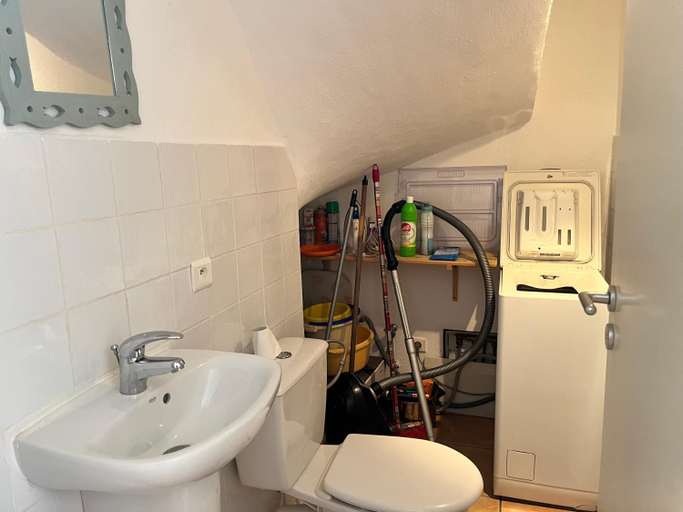 Bathroom 3, LAURENCE, Corse-du-Sud