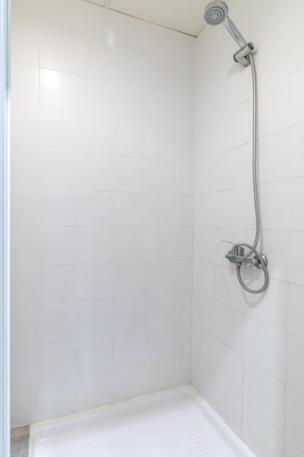 Bathroom 5, AYZ Ulises - Auto check-in property, Madrid