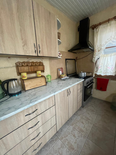 Others 5, Marine's Guest House, Dusheti