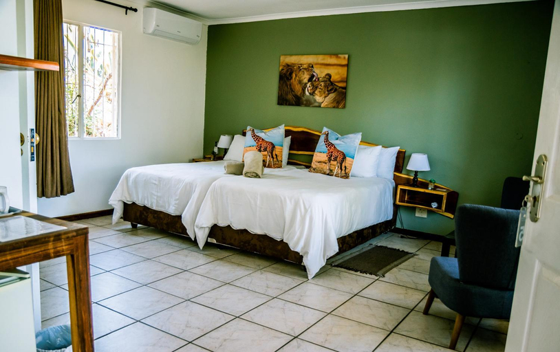 Bedroom 2, Trans Kalahari Inn, Windhoek Rural