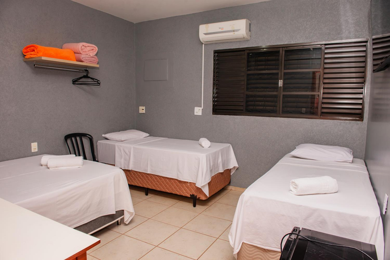 Bedroom 2, Hotel Nacional, Jataí