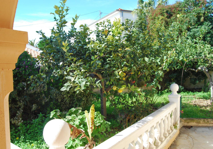 Others 5, Villa Dolores, Alicante