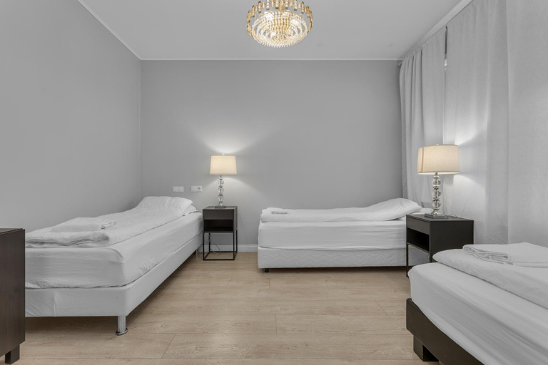 Bedroom 2, Castle Inn Apartments - Downtown Keflavik, Reykjanesbær