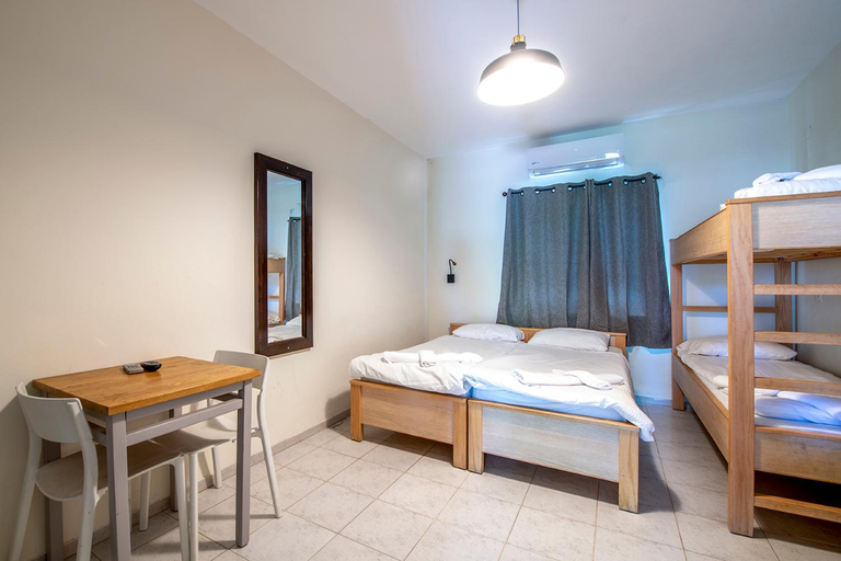 Bedroom 3, Kibbutz Gadot Guesthouse