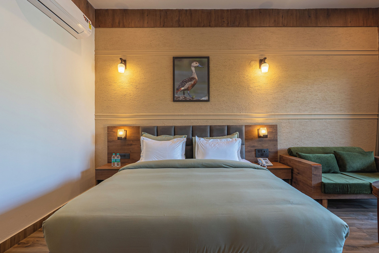 Room 2, Trideus The Wild Fraser Corbett, Nainital