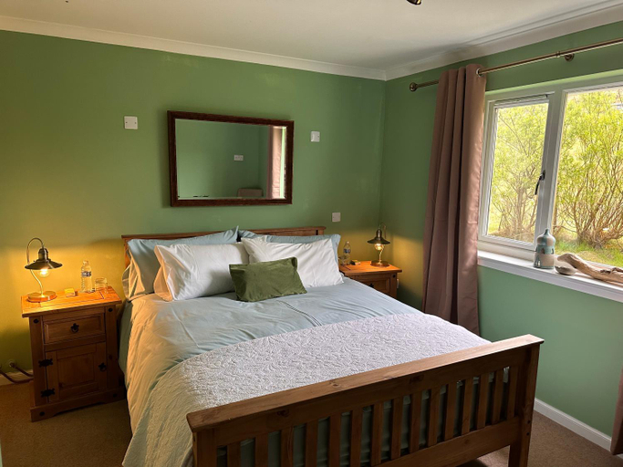 Bedroom, Carters Rest Emma's Self Contained luxury apartment, Highland