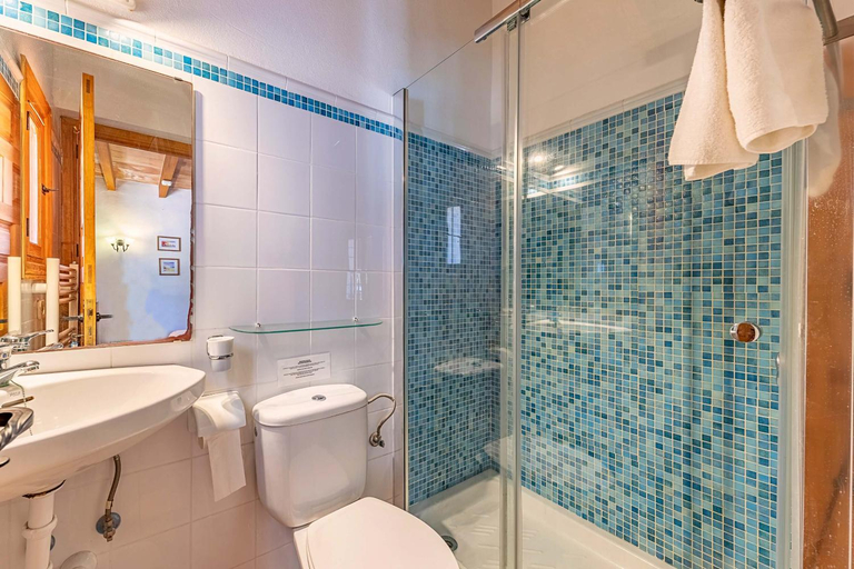 Bathroom 3, Villa Can Vista by Sealand Villas, Baleares