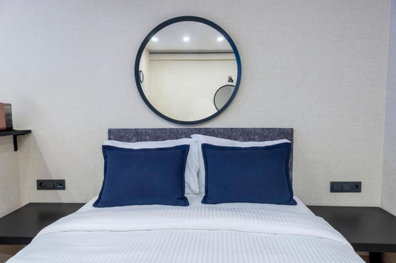 Bedroom 2, The Business Class Suit, Beyoğlu