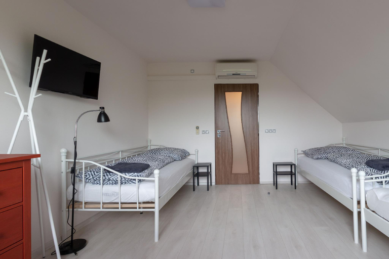 Bedroom 2, Penzion Moon, Ostrava