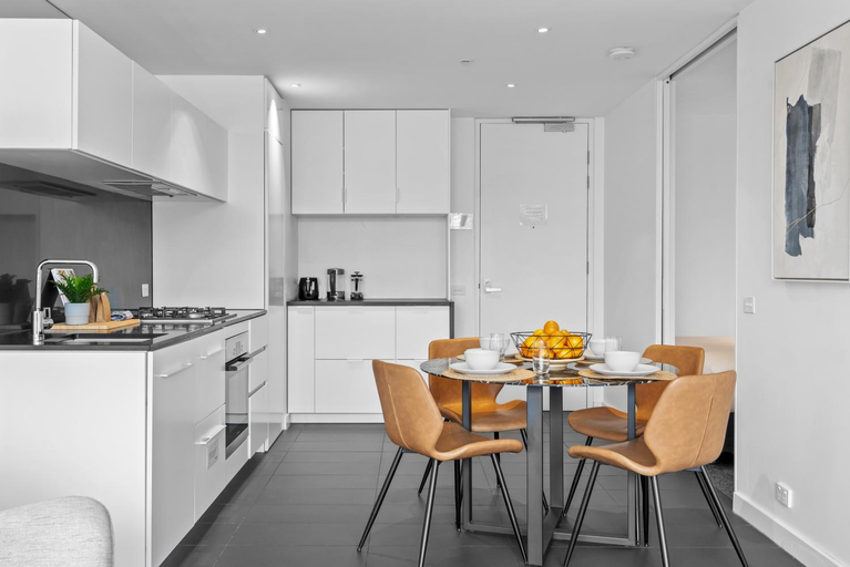 Others 3, Complete Host Guilfoyle Apartments, Melbourne