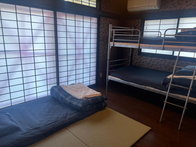 Bedroom 2, Guesthouse Tiga, Kumamoto