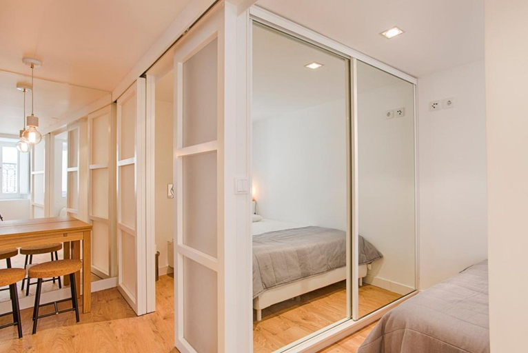 Bedroom 2, BmyGuest - Mouraria Central Apartment I, Lisbon