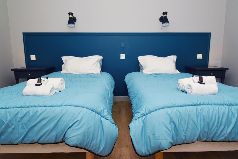 Bedroom 5, Domaine Château de Sainte-Croix, Ain