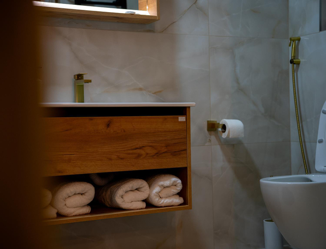 Bathroom 2, Apartment Bascarsija, Sarajevo